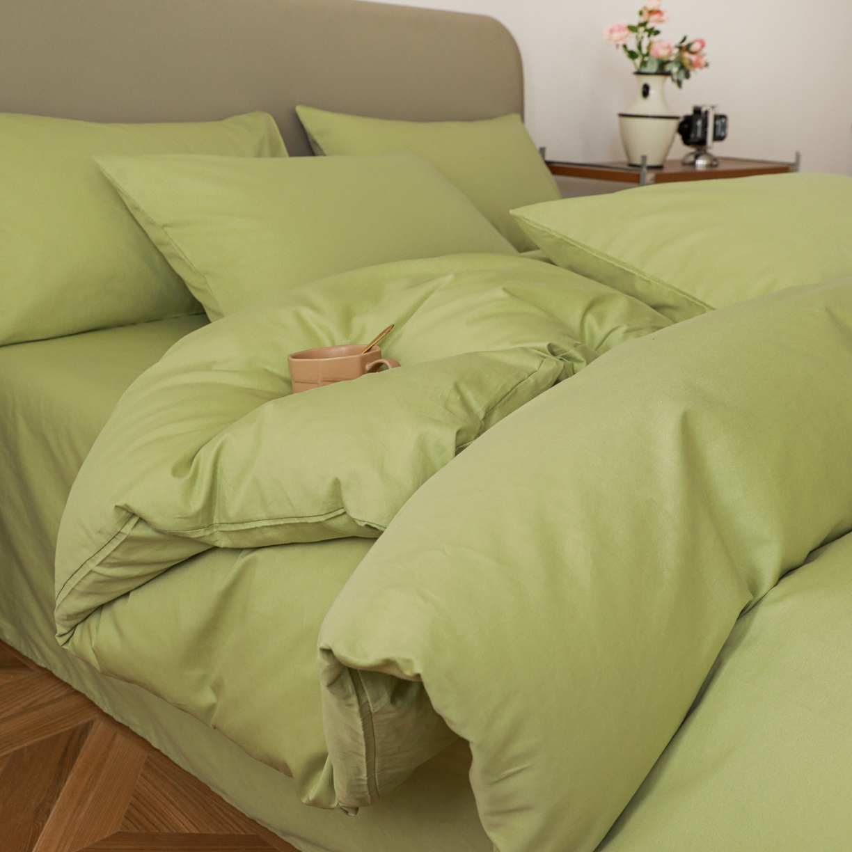 91家纺网 家纺一手货源 找家纺 盛馨家纺 2026新款40长绒棉ins美拉德色系纯色双拼全棉单品四件套单人纯色三件套 豆绿