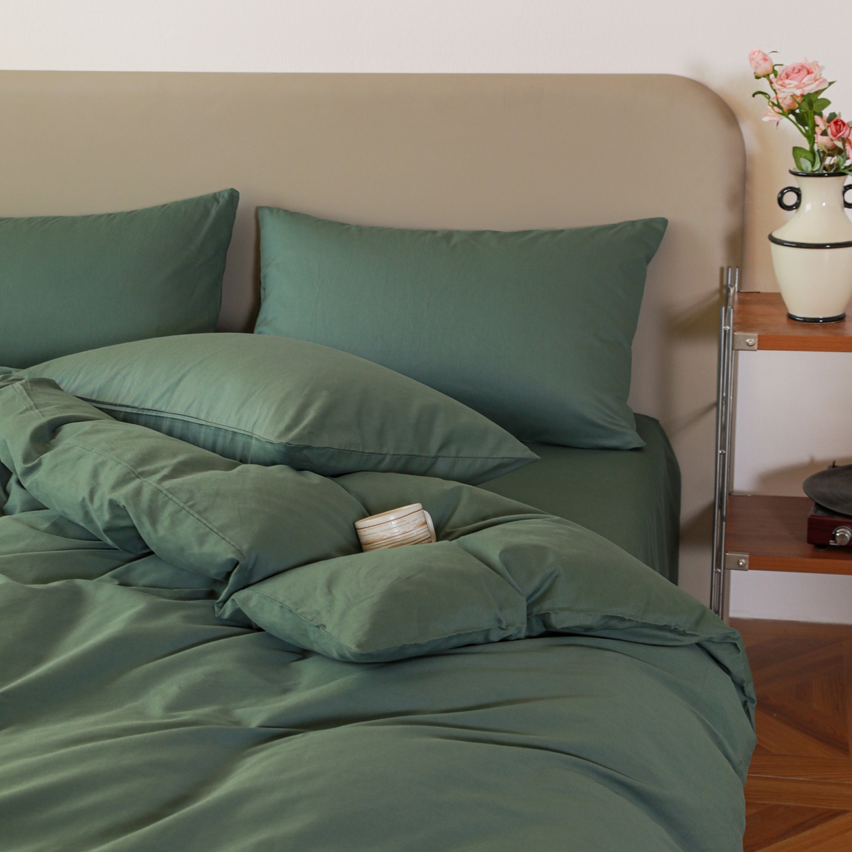 91家纺网 家纺一手货源 找家纺 盛馨家纺 2026新款40长绒棉ins美拉德色系纯色双拼全棉单品四件套单人纯色三件套 松绿