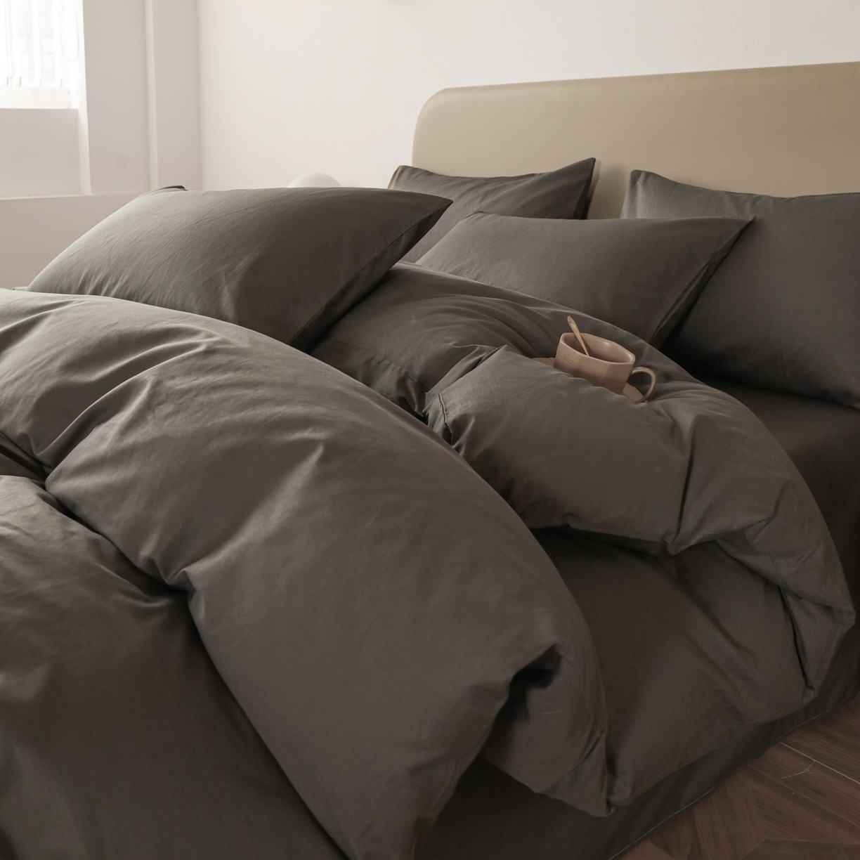 91家纺网 家纺一手货源 找家纺 盛馨家纺 2026新款40长绒棉ins美拉德色系纯色双拼全棉单品四件套单人纯色三件套 深麻灰