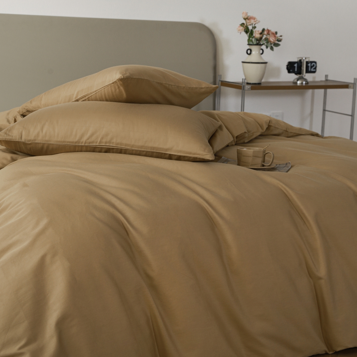 91家纺网 家纺一手货源 找家纺 盛馨家纺 2026新款40长绒棉ins美拉德色系纯色双拼全棉单品四件套单人纯色三件套 桃木心