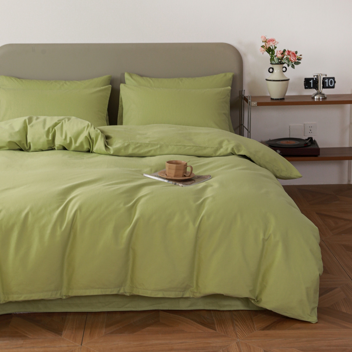 91家纺网 家纺一手货源 找家纺 盛馨家纺 2026新款40长绒棉ins美拉德色系纯色双拼全棉单品被套 豆绿