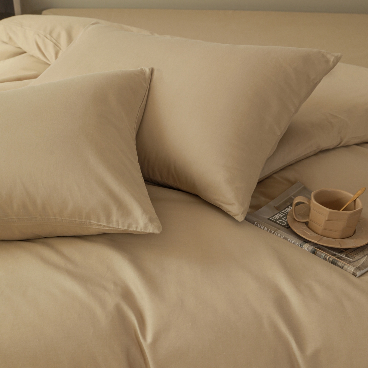 91家纺网 家纺一手货源 找家纺 盛馨家纺 2026新款40长绒棉ins美拉德色系纯色双拼全棉单品被套 白茶