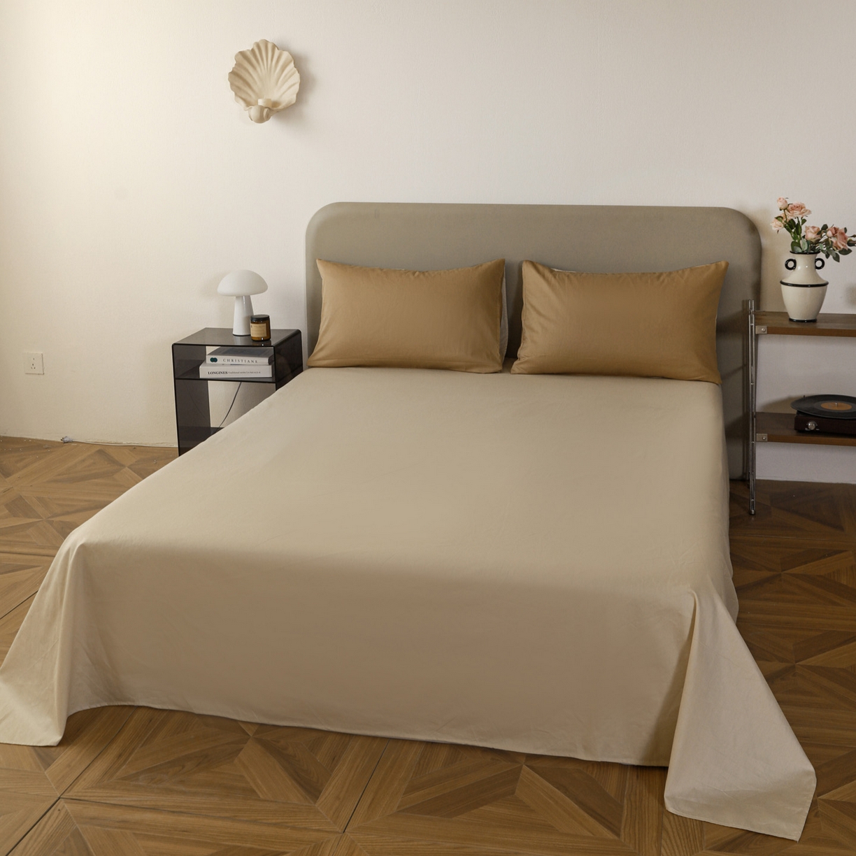 91家纺网 家纺一手货源 找家纺 盛馨家纺 2026新款40长绒棉ins美拉德色系纯色双拼全棉单品被套 桃木心+白茶