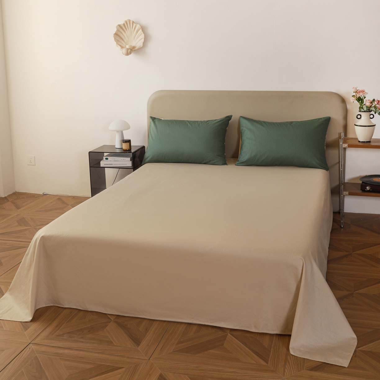 91家纺网 家纺一手货源 找家纺 盛馨家纺 2026新款40长绒棉ins美拉德色系纯色双拼全棉单品枕套 松绿+杏仁色