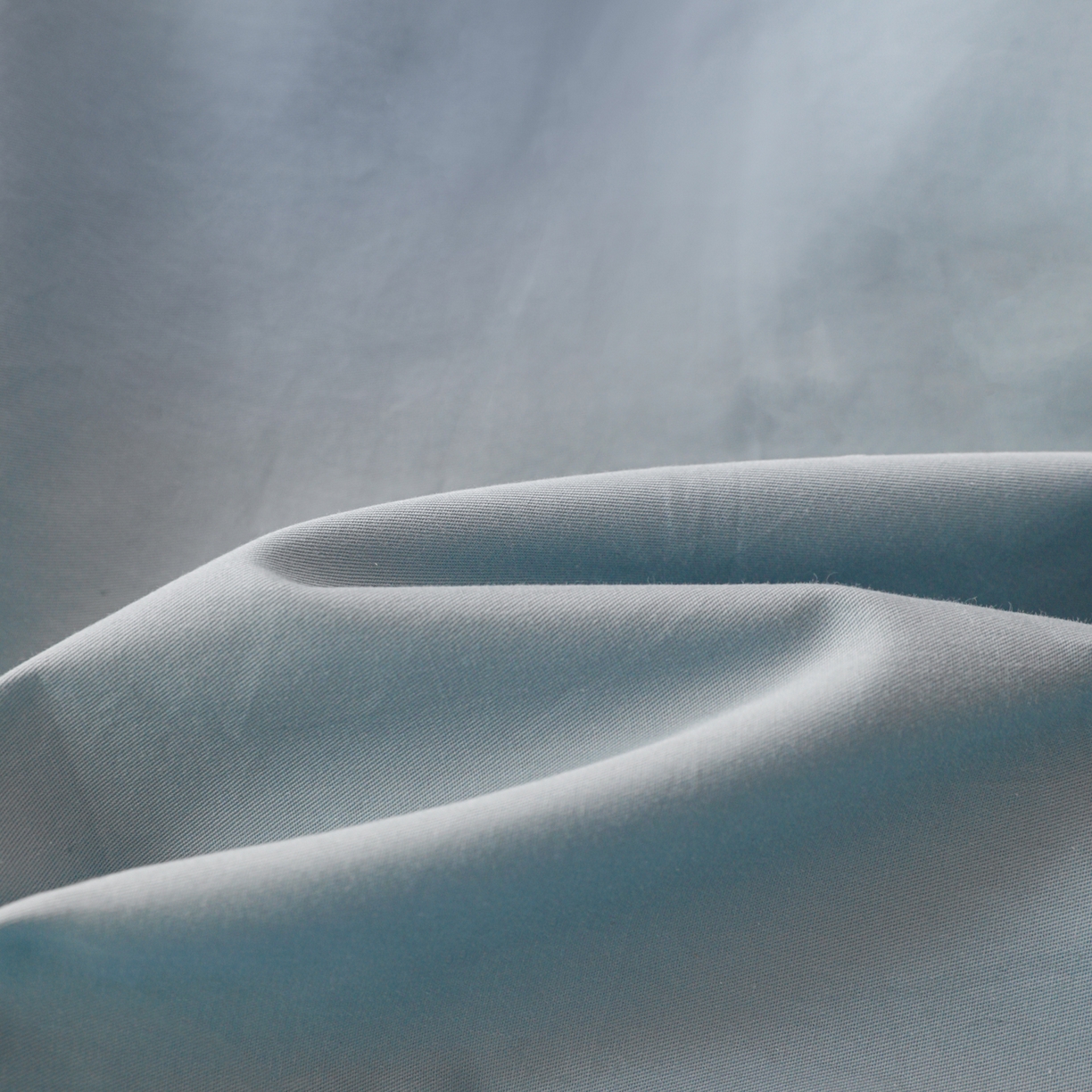 91家纺网 家纺一手货源 找家纺 盛馨家纺 2026新款40长绒棉ins美拉德色系纯色双拼全棉单品枕套 晴蓝+奶茶