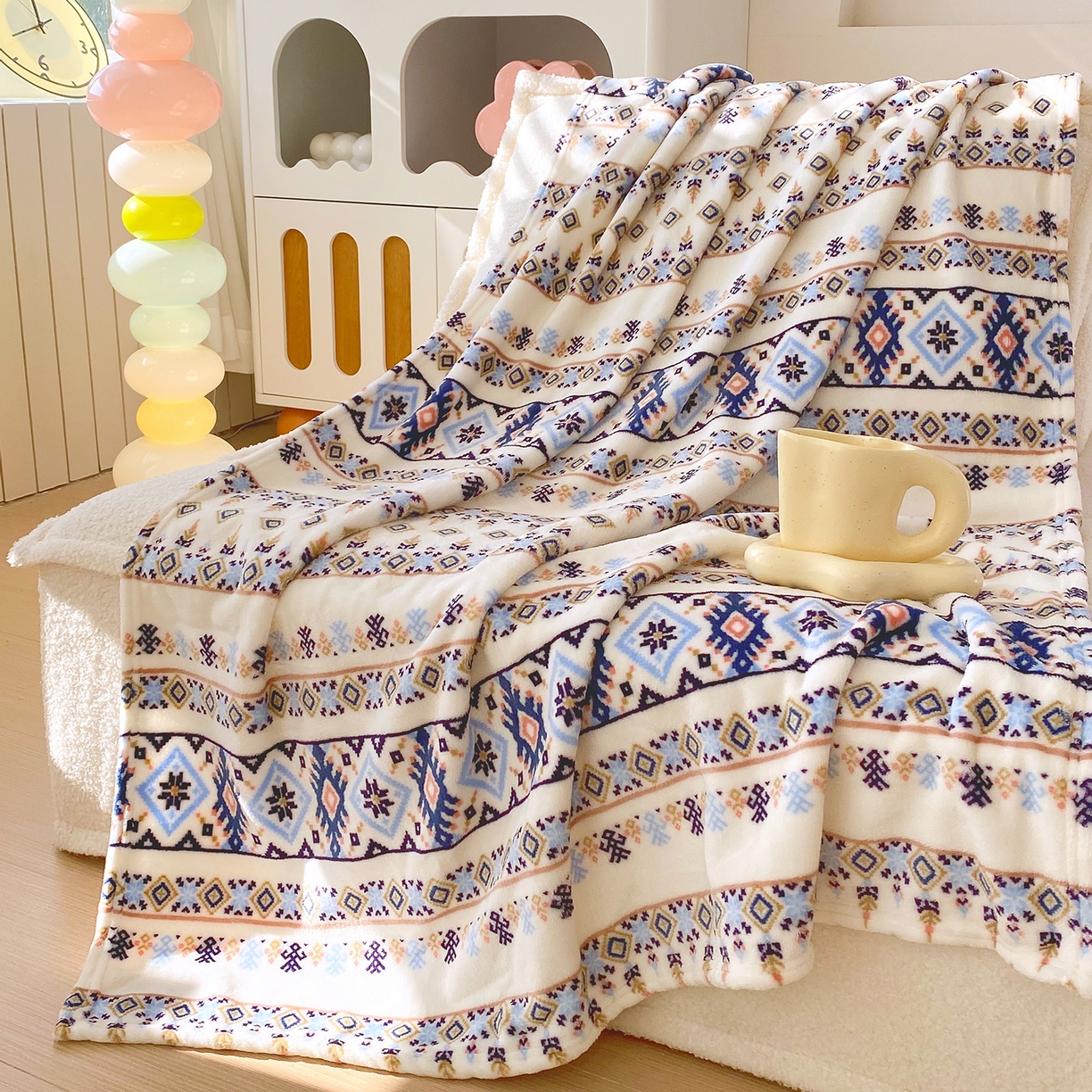 91家纺网 家纺一手货源 找家纺 （总）金鑫汇家纺 2026新款双面绒多功能毛毯空调被旅行车用毯午睡毯披肩盖毯