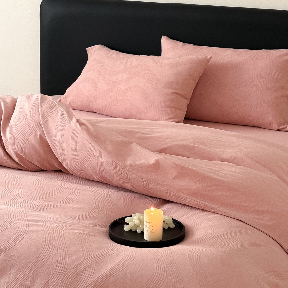 91家纺网 家纺一手货源 找家纺 （总）曼布缇 2026新款全棉三层色织提花四件套-奥斯汀（严格控价券后278元起）