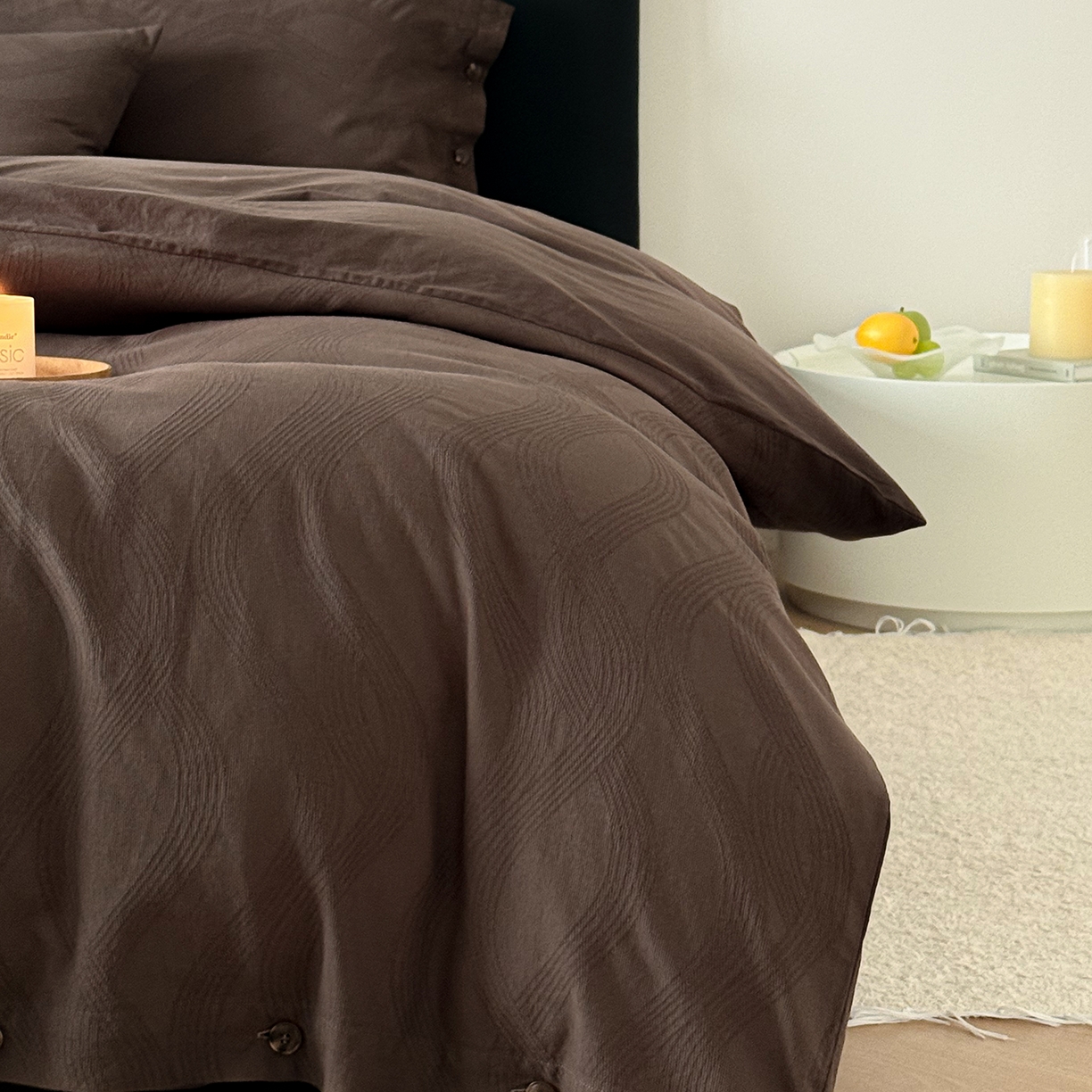 91家纺网 家纺一手货源 找家纺 曼布缇 2026新款全棉三层色织提花四件套-奥斯汀（严格控价券后278元起） 奥斯汀-深咖