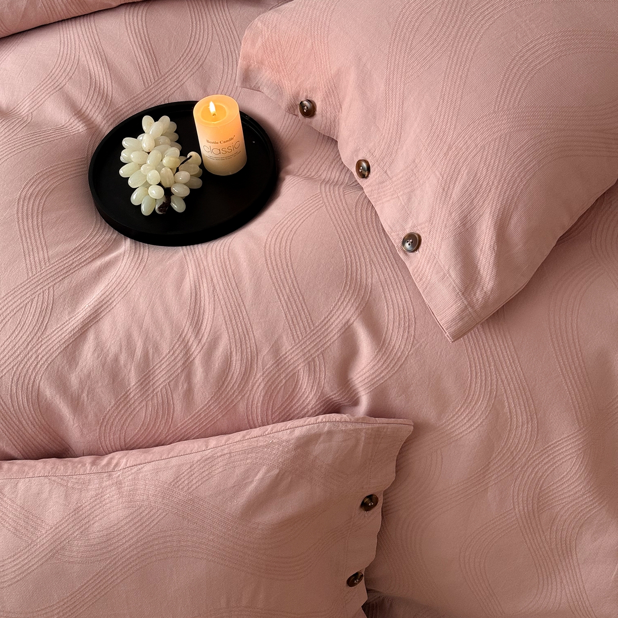 91家纺网 家纺一手货源 找家纺 曼布缇 2026新款全棉三层色织提花四件套-奥斯汀（严格控价券后278元起） 奥斯汀-豆沙粉