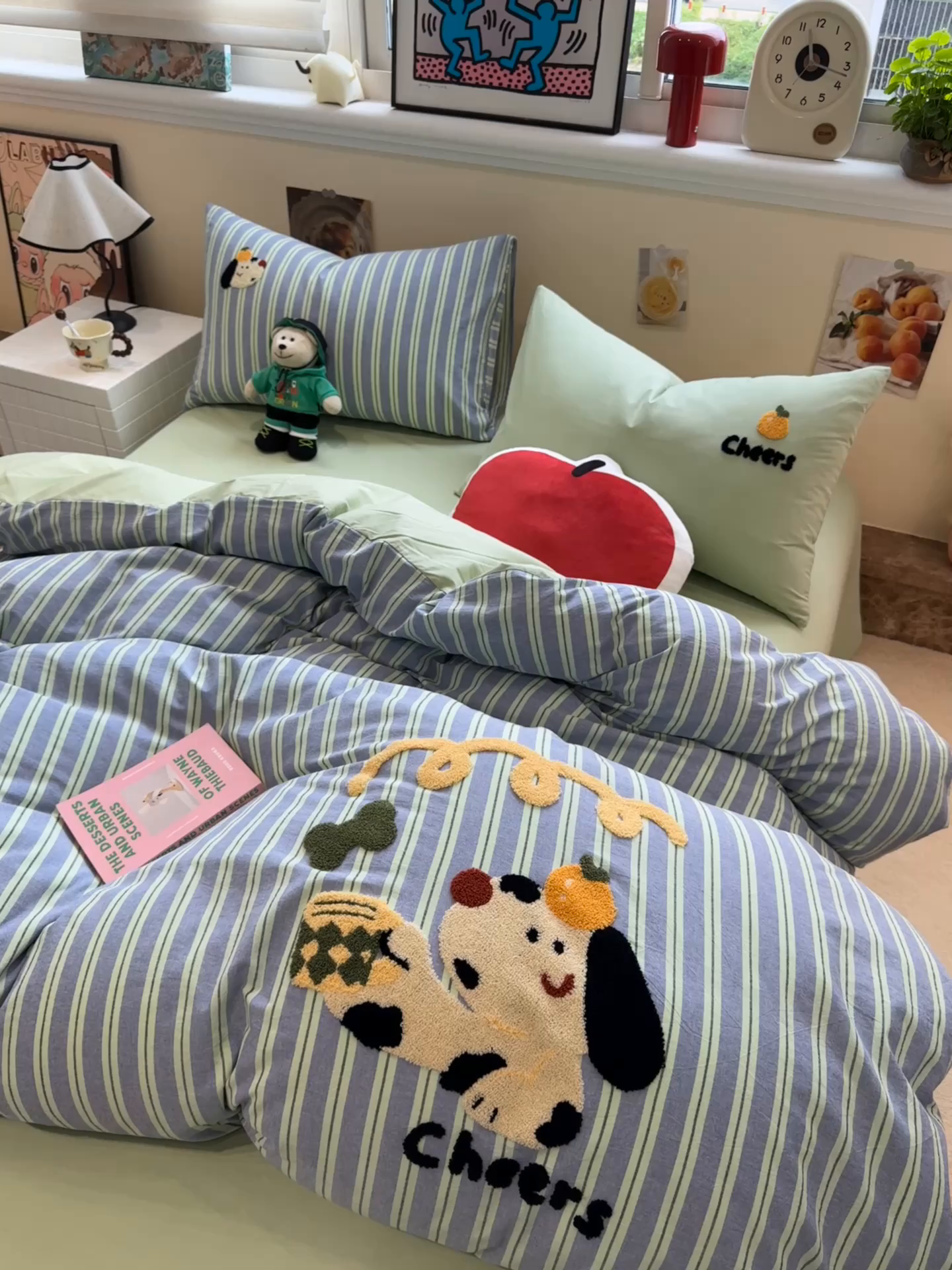 91家纺网 家纺一手货源 找家纺 珺柔家纺 2026新款水洗棉毛巾绣四件套 干杯小狗