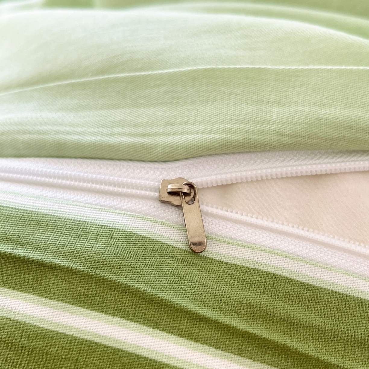 91家纺网 家纺一手货源 找家纺 （总）寻米 2026春夏新款全棉13070印花四件套单品系列场景二-四件套