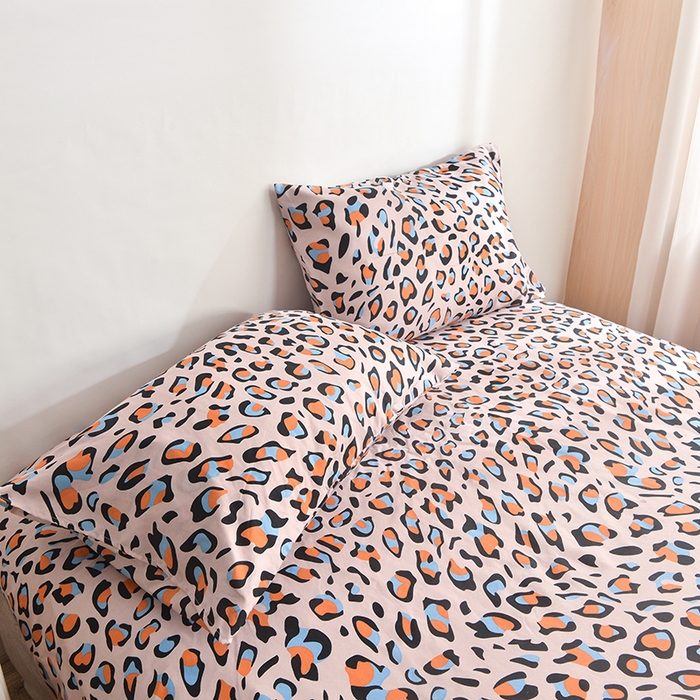 91家纺网 家纺一手货源 找家纺 柏钧家纺 2026新款85g芦荟棉外贸尺寸可定制单品床笠跨境直播床笠三件套 粉红豹