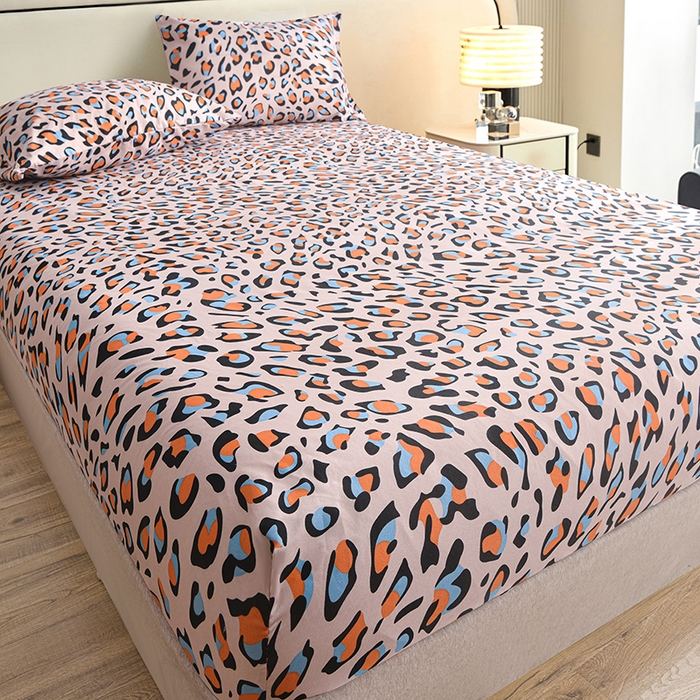 91家纺网 家纺一手货源 找家纺 柏钧家纺 2026新款85g芦荟棉外贸尺寸可定制单品床笠跨境直播床笠三件套 粉红豹