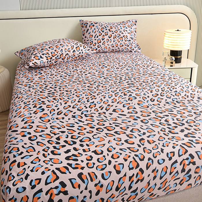 91家纺网 家纺一手货源 找家纺 柏钧家纺 2026新款85g芦荟棉外贸尺寸可定制单品床笠跨境直播床笠三件套 粉红豹