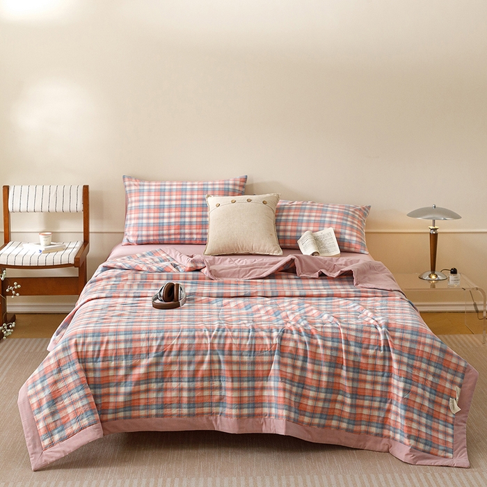 91家纺网 家纺一手货源 找家纺 悦然毛巾被 2026新款全棉水洗棉夏被夏凉被空调被 暖格晚风粉