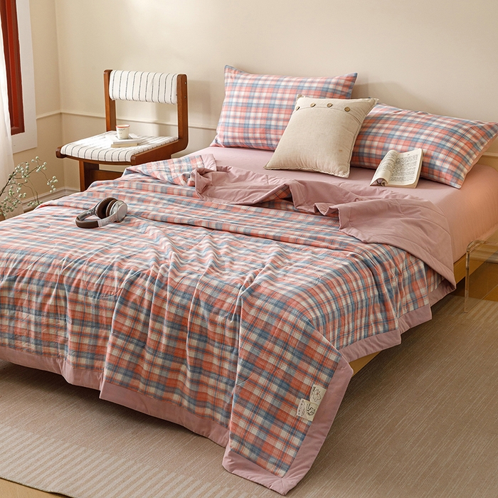 91家纺网 家纺一手货源 找家纺 悦然毛巾被 2026新款全棉水洗棉夏被夏凉被空调被 暖格晚风粉