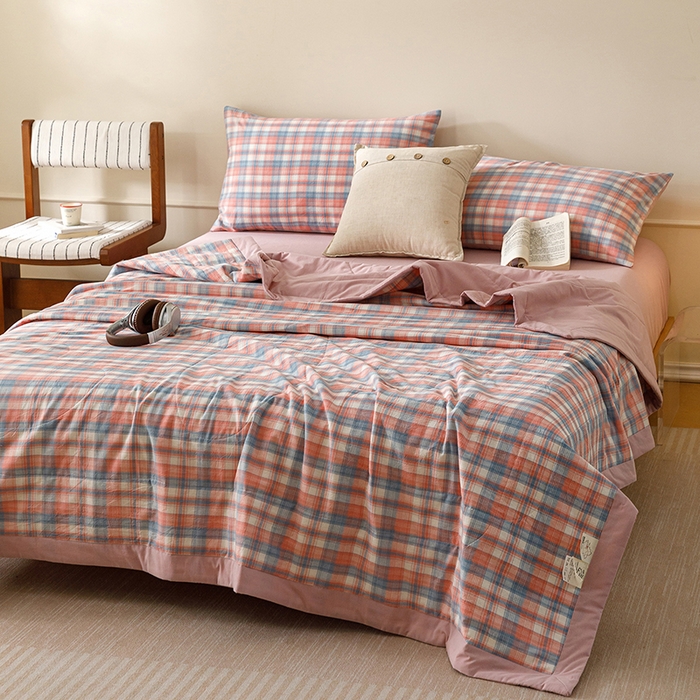 91家纺网 家纺一手货源 找家纺 悦然毛巾被 2026新款全棉水洗棉夏被夏凉被空调被 暖格晚风粉