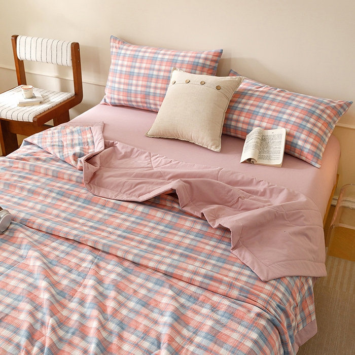 91家纺网 家纺一手货源 找家纺 悦然毛巾被 2026新款全棉水洗棉夏被夏凉被空调被 暖格晚风粉