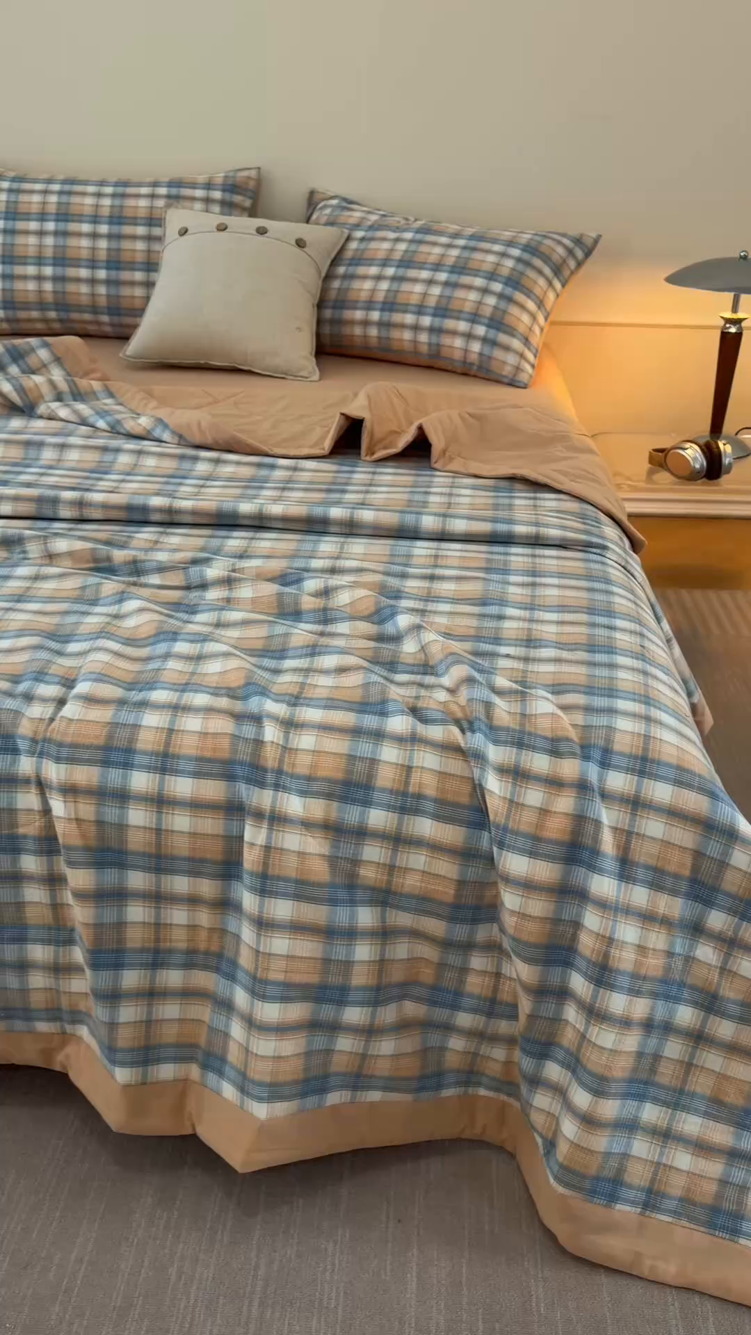 91家纺网 家纺一手货源 找家纺 悦然毛巾被 2026新款全棉水洗棉夏被夏凉被空调被 暖格晚风咖