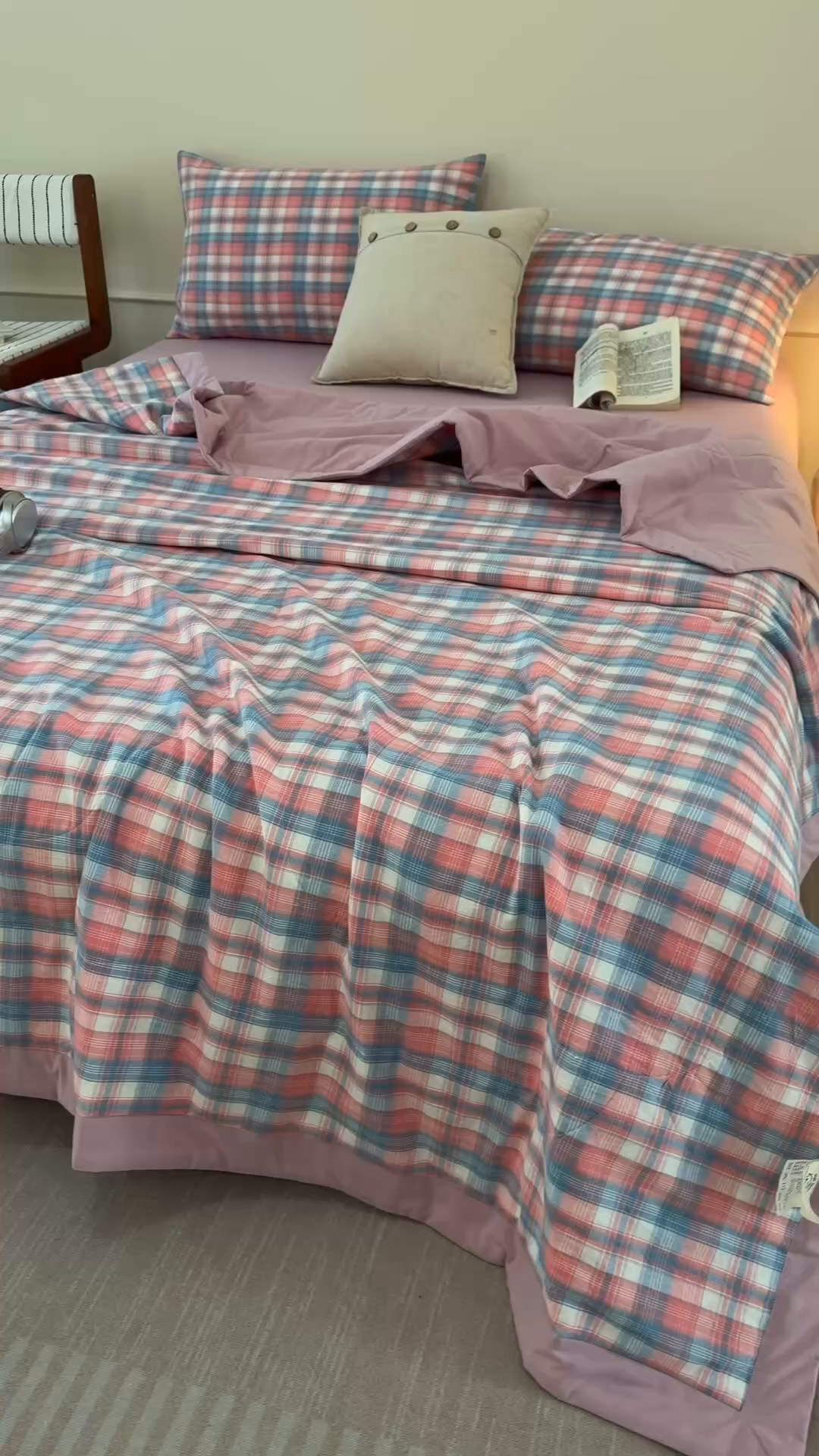 91家纺网 家纺一手货源 找家纺 悦然毛巾被 2026新款全棉水洗棉夏被夏凉被空调被 暖格晚风粉