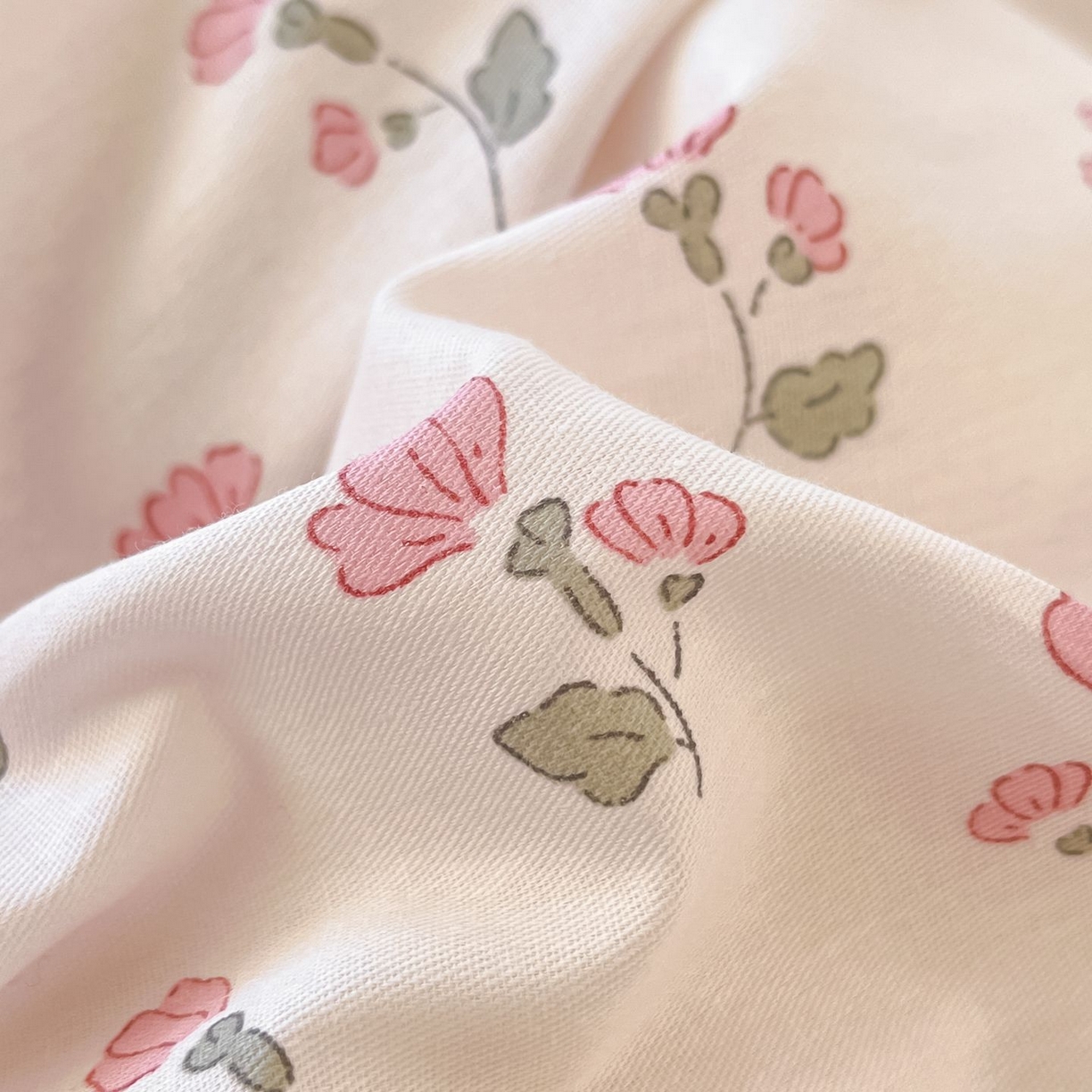 91家纺网 家纺一手货源 找家纺 寻米 2026春夏新款全棉13070印花四件套单品系列场景二-四件套 花漾