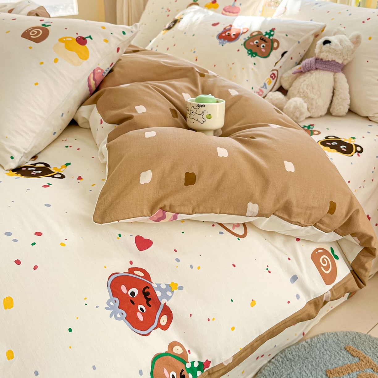 91家纺网 家纺一手货源 找家纺 寻米 2026春夏新款全棉13070印花四件套单品系列场景二-四件套 快乐熊仔