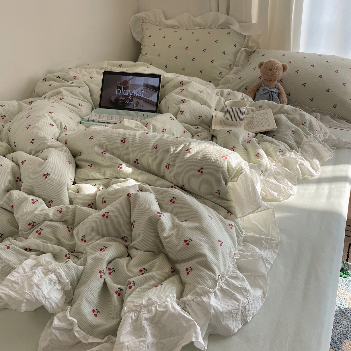 91家纺网 家纺一手货源 找家纺 （总）六巷胡同 2026新款韩系博主风60支色织提花小樱桃A类全棉水洗棉四件套