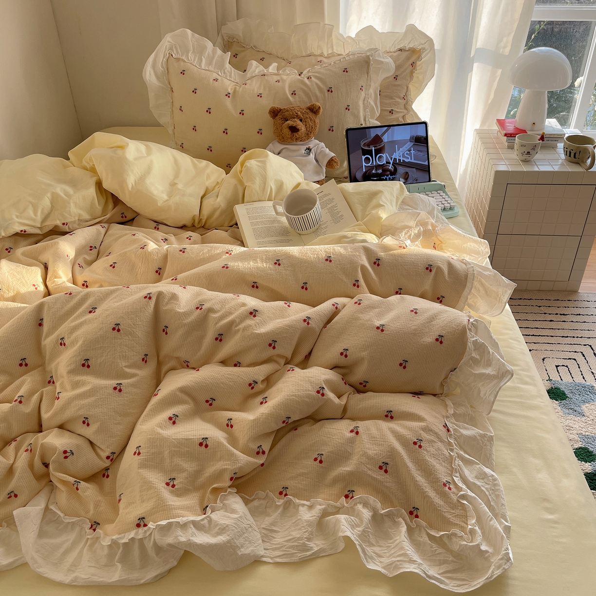 91家纺网 家纺一手货源 找家纺 （总）六巷胡同 2026新款韩系博主风60支色织提花小樱桃A类全棉水洗棉四件套