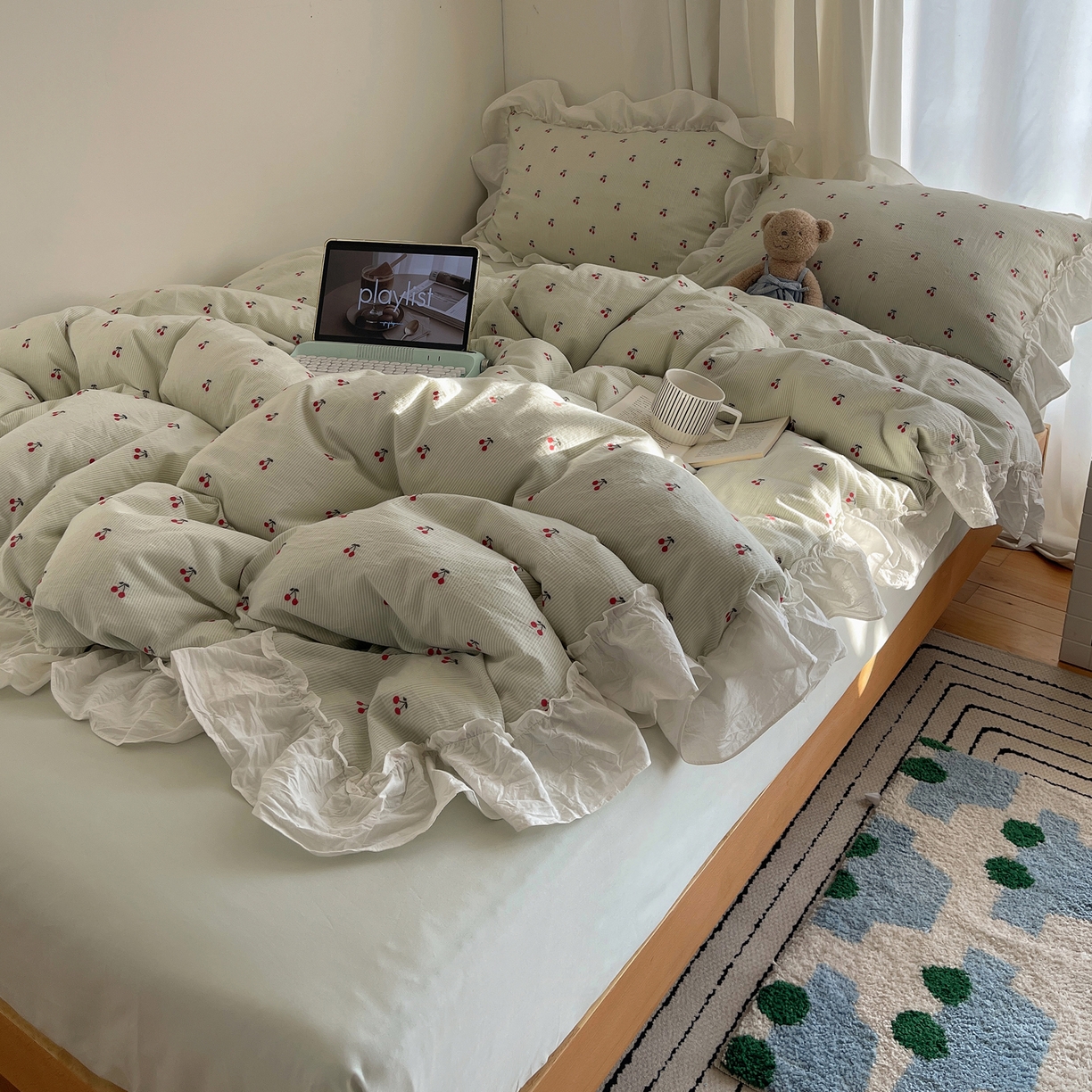 91家纺网 家纺一手货源 找家纺 六巷胡同 2026新款韩系博主风60支色织提花小樱桃A类全棉水洗棉四件套 小樱桃-绿