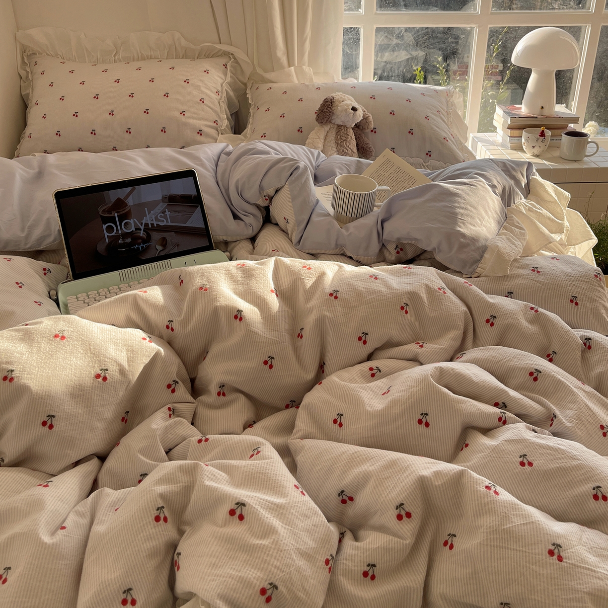 91家纺网 家纺一手货源 找家纺 六巷胡同 2026新款韩系博主风60支色织提花小樱桃A类全棉水洗棉四件套 小樱桃-蓝