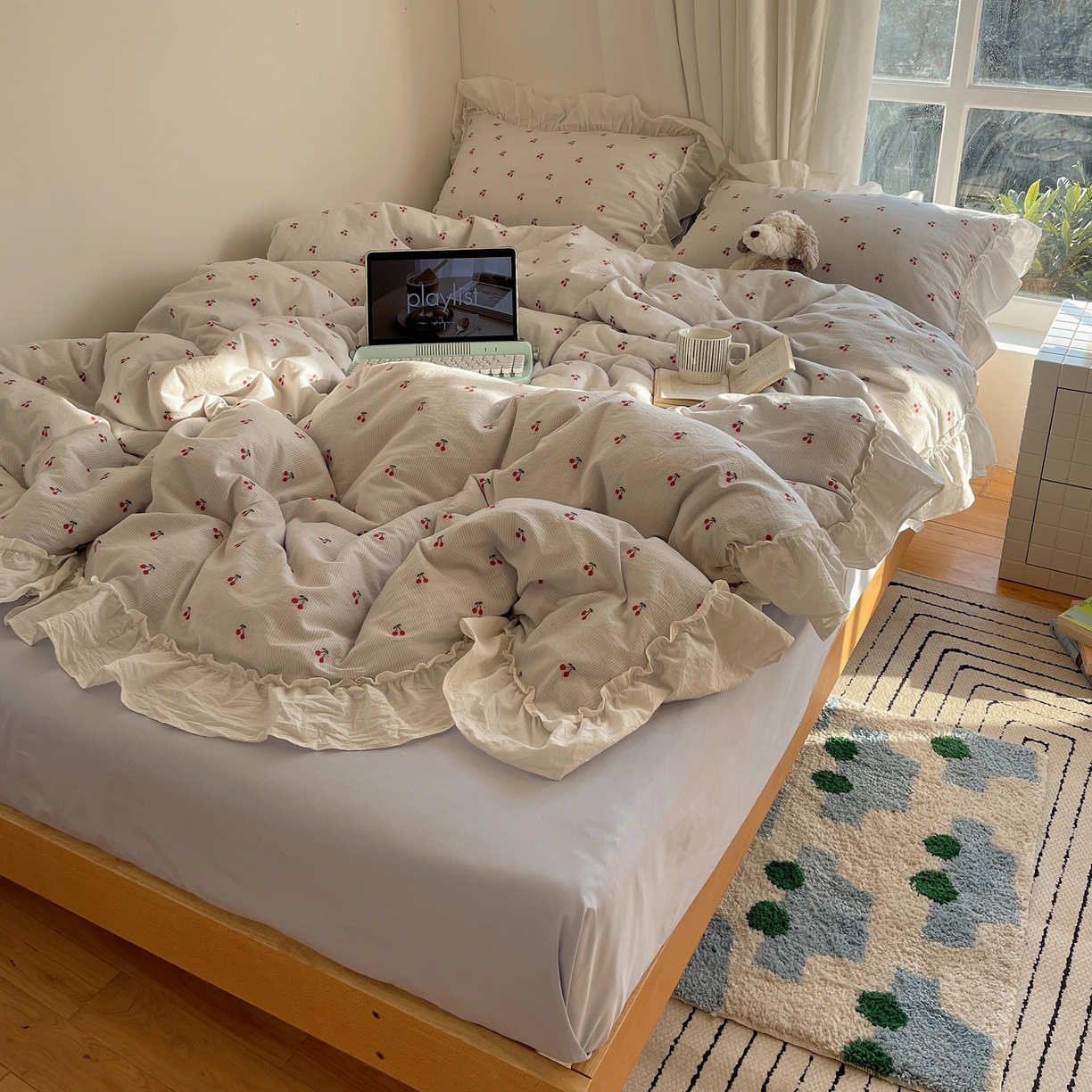 91家纺网 家纺一手货源 找家纺 六巷胡同 2026新款韩系博主风60支色织提花小樱桃A类全棉水洗棉四件套 小樱桃-蓝