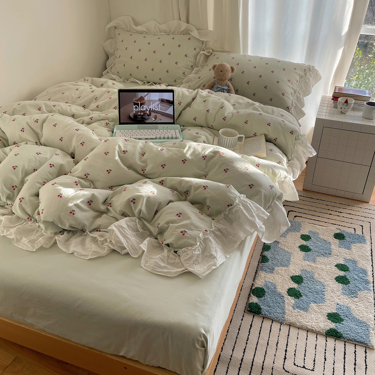 91家纺网 家纺一手货源 找家纺 六巷胡同 2026新款韩系博主风60支色织提花小樱桃A类全棉水洗棉四件套 小樱桃-绿