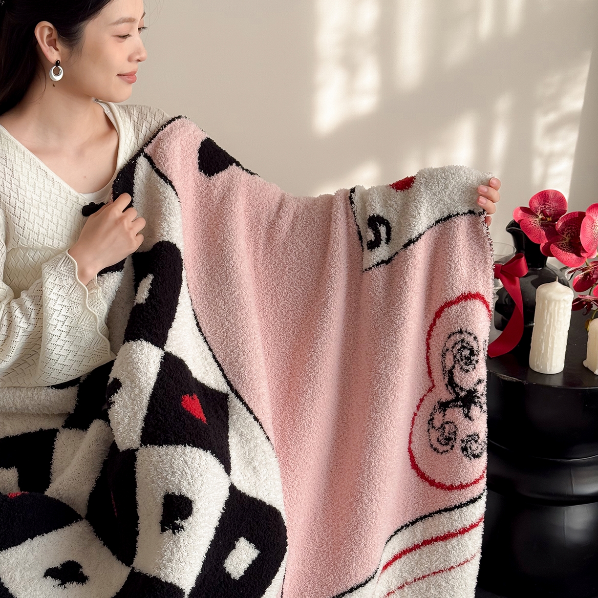 91家纺网 家纺一手货源 找家纺 多乐娜 2026新款马年新年款半边绒毛毯高克重沙发毯盖毯130*170cm大尺寸（会员-10元！附送拎包！ 严格控价：单款+40元起销售，禁止低价！) 红心效应