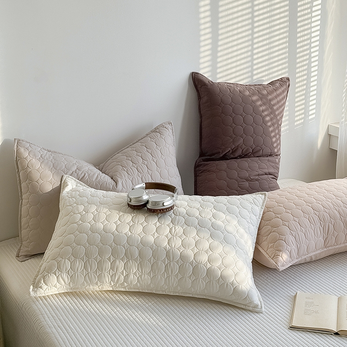 91家纺网 家纺一手货源 找家纺 Mr.pig猪先生水洗棉 2026新款A类全棉水洗棉夹棉床盖三件套棉水洗绗缝夹棉床单加厚加棉防滑炕盖四季-圆心系列 （展示价格为控价，实际价格请联系客服） 组合图