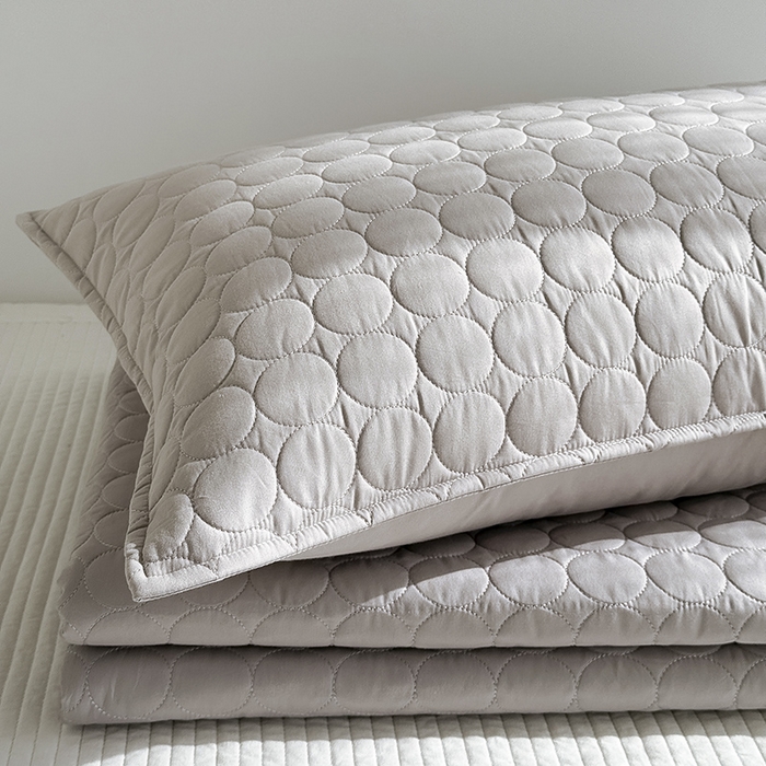 91家纺网 家纺一手货源 找家纺 Mr.pig猪先生水洗棉 2026新款A类全棉水洗棉夹棉床盖三件套棉水洗绗缝夹棉床单加厚加棉防滑炕盖四季-圆心系列 （展示价格为控价，实际价格请联系客服） 组合图