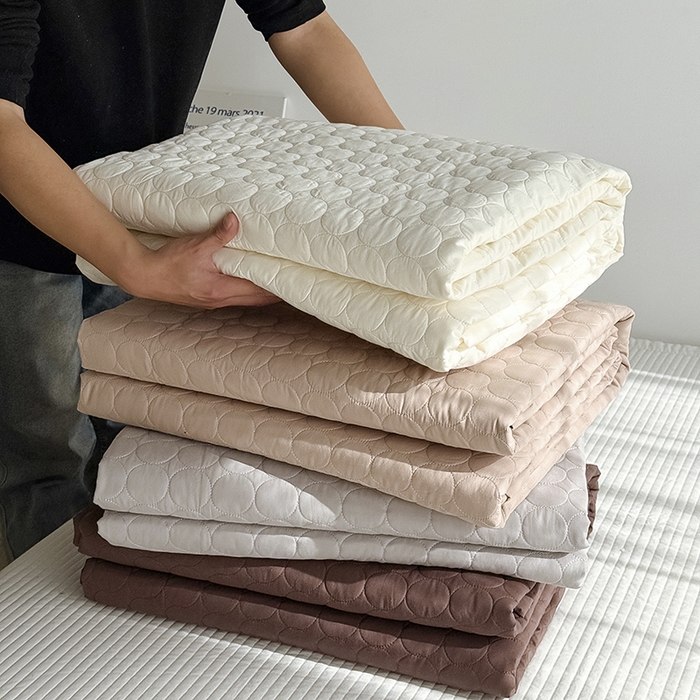 91家纺网 家纺一手货源 找家纺 Mr.pig猪先生水洗棉 2026新款A类全棉水洗棉夹棉床盖三件套棉水洗绗缝夹棉床单加厚加棉防滑炕盖四季-圆心系列 （展示价格为控价，实际价格请联系客服） 组合图