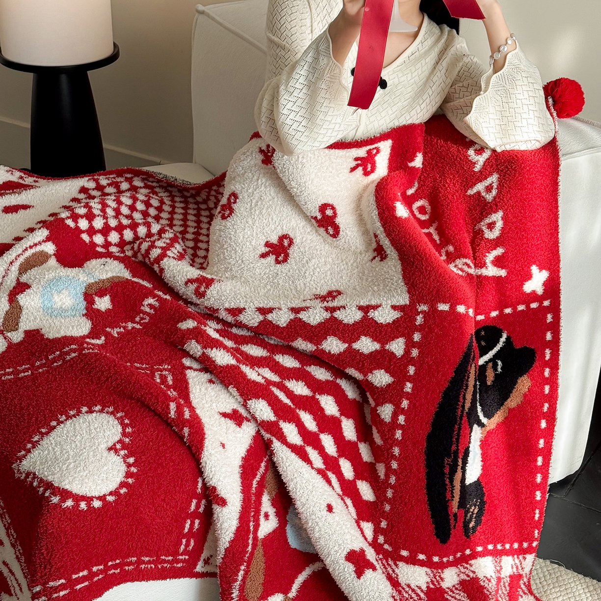 91家纺网 家纺一手货源 找家纺 （总）多乐娜 2026新款马年新年款半边绒毛毯高克重沙发毯盖毯130*170cm大尺寸（会员-10元！附送拎包！ 严格控价：单款+40元起销售，禁止低价！)