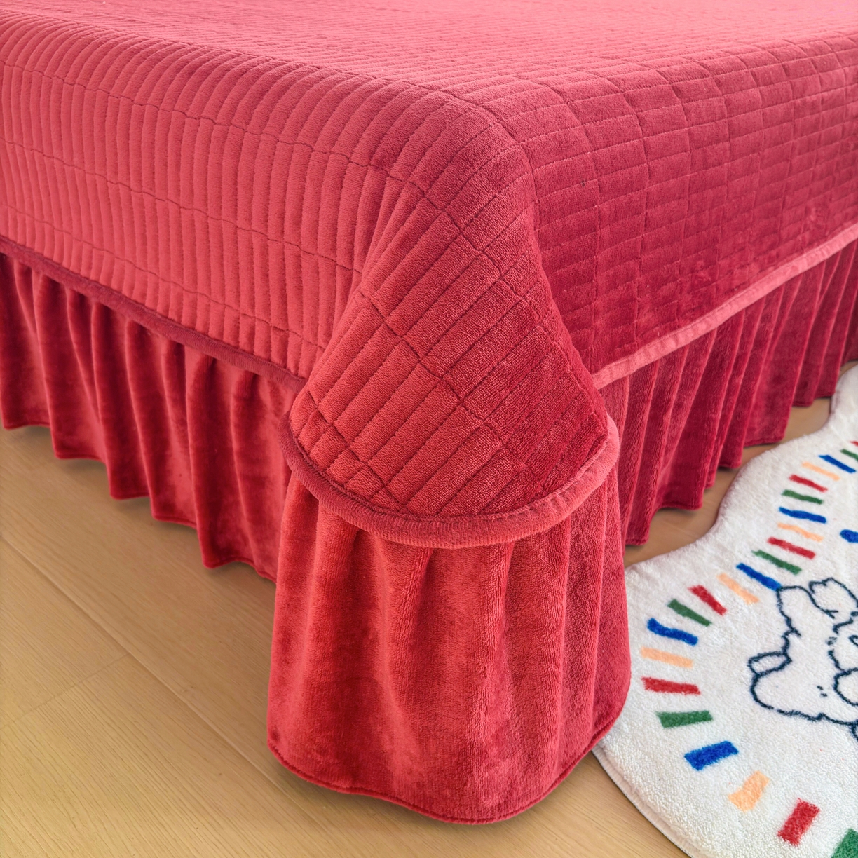 91家纺网 家纺一手货源 找家纺 铠畅 2025新款牛奶绒碎花床单床盖四件套 花妖系列 云裳-马上有福