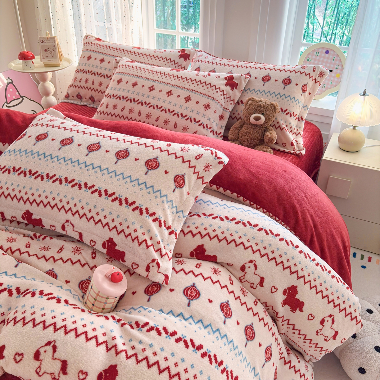 91家纺网 家纺一手货源 找家纺 铠畅 2025新款牛奶绒碎花床单床盖四件套 花妖系列 云裳-马上有福