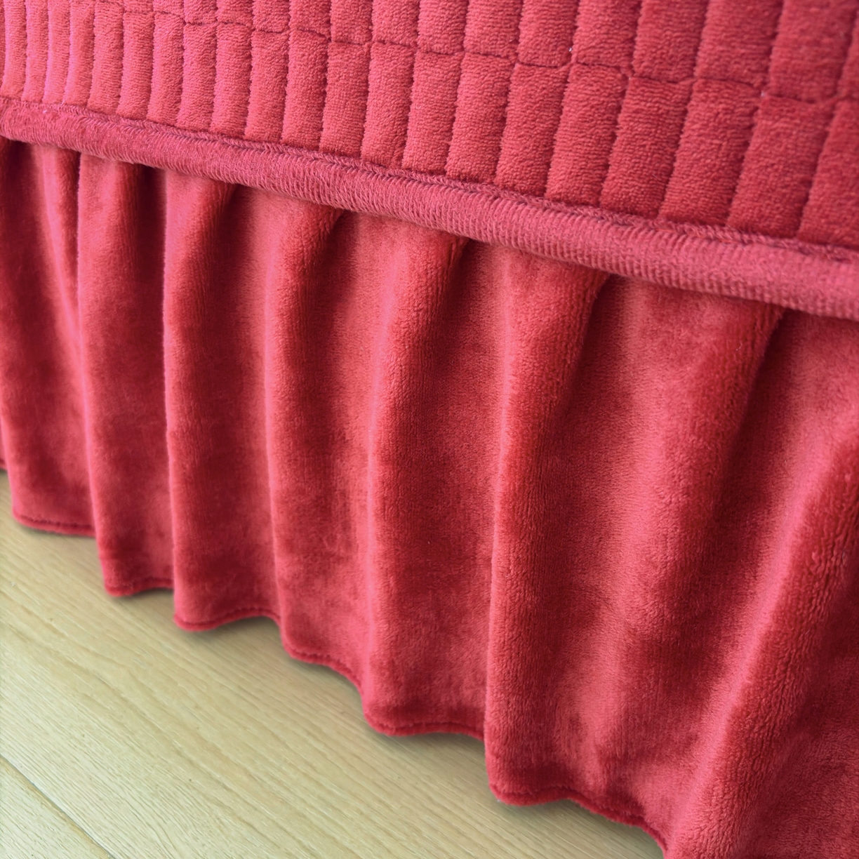 91家纺网 家纺一手货源 找家纺 铠畅 2025新款牛奶绒碎花床单床盖四件套 花妖系列 云裳-经典小马