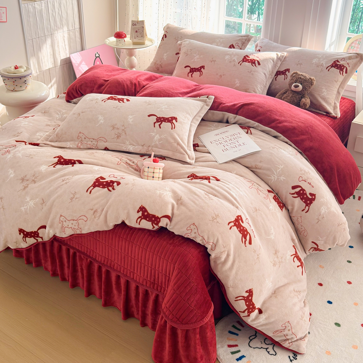 91家纺网 家纺一手货源 找家纺 铠畅 2025新款牛奶绒碎花床单床盖四件套 花妖系列 云裳-经典小马