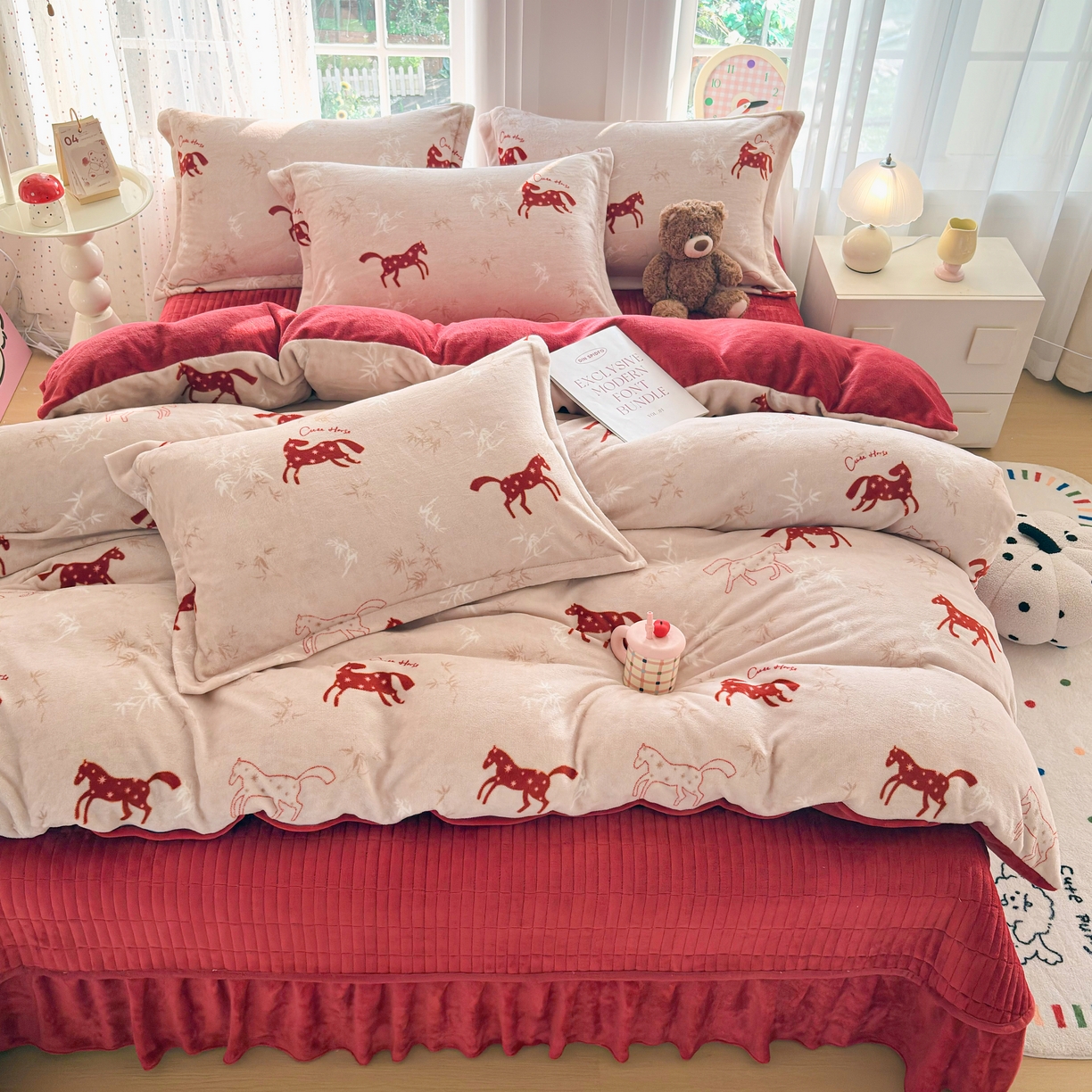 91家纺网 家纺一手货源 找家纺 铠畅 2025新款牛奶绒碎花床单床盖四件套 花妖系列 云裳-经典小马