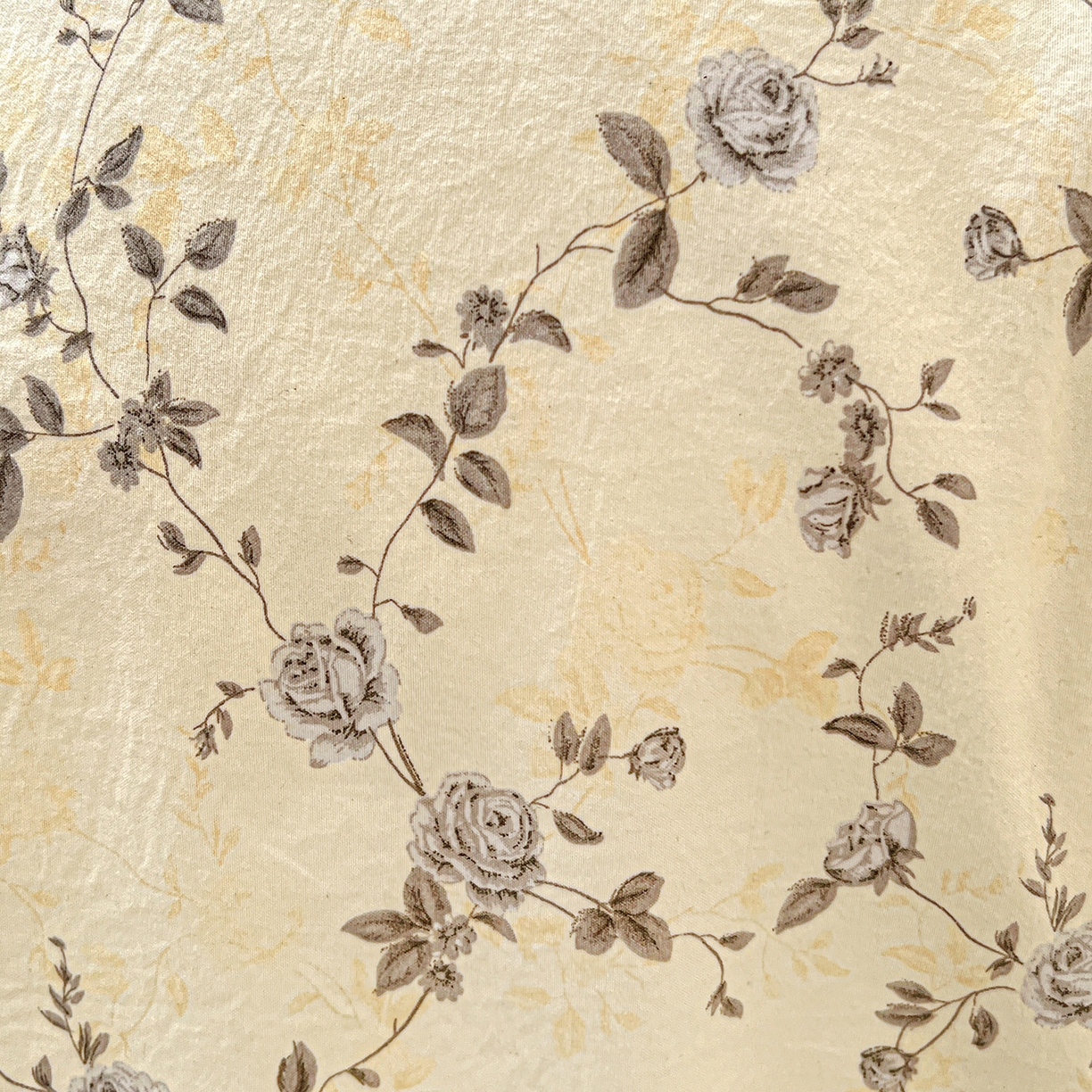 91家纺网 家纺一手货源 找家纺 富米莱（原臻工厂） 2026新款法式赫本风大花边A类古法仿棉云感纱床盖床裙四件套-场景二 槿上花开