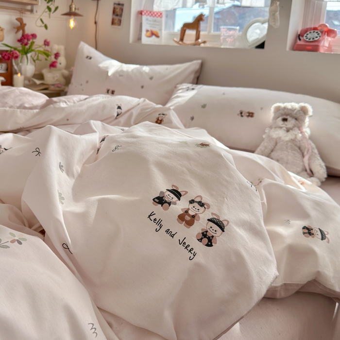 91家纺网 家纺一手货源 找家纺 捌月 2026新款奶油风全棉印花四件套 布丁