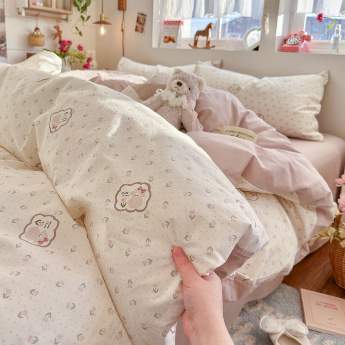 91家纺网 家纺一手货源 找家纺 捌月 2026新款奶油风全棉印花四件套 奶酪小羊