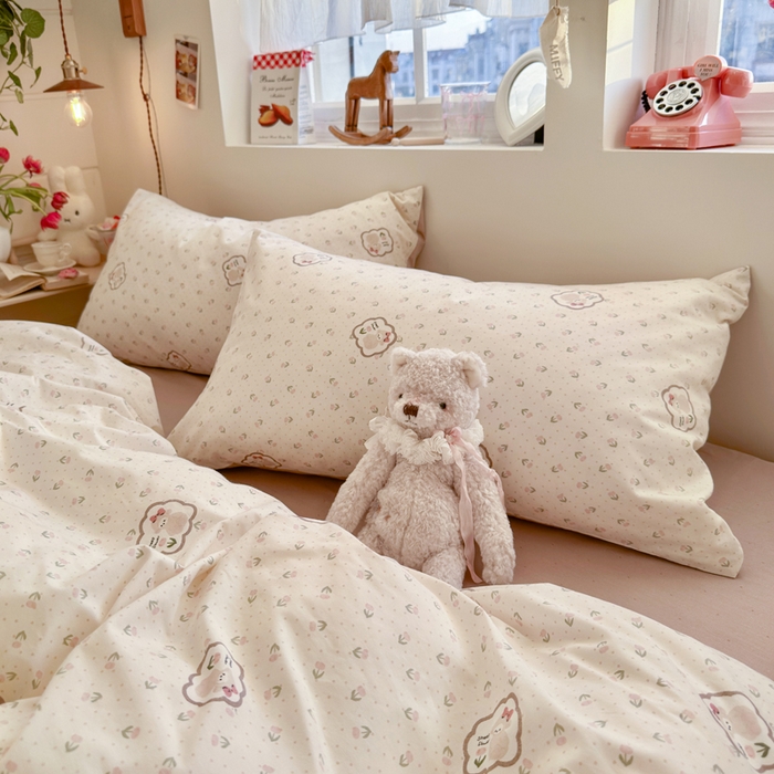 91家纺网 家纺一手货源 找家纺 捌月 2026新款奶油风全棉印花四件套 奶酪小羊