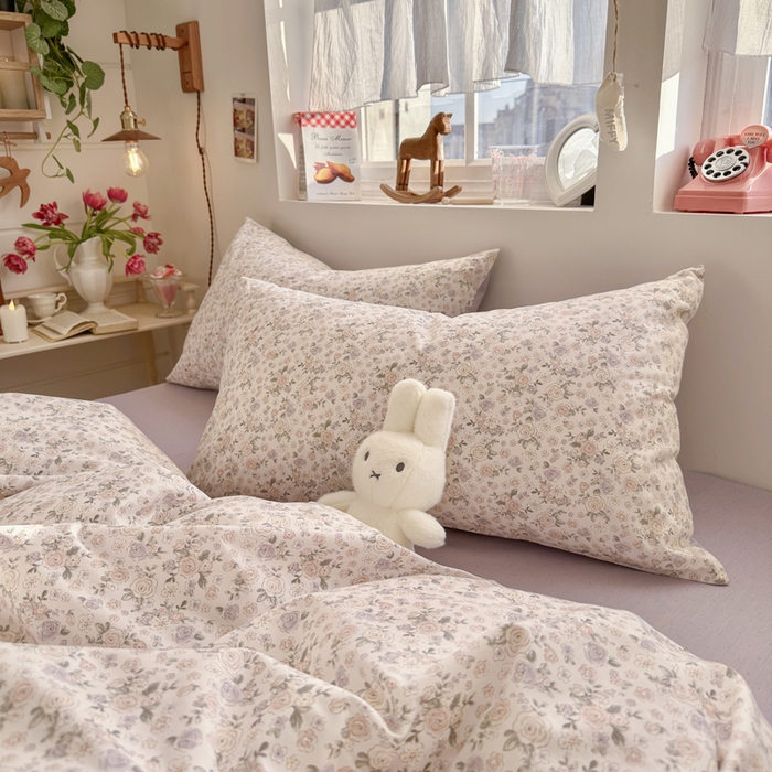 91家纺网 家纺一手货源 找家纺 捌月 2026新款奶油风全棉印花四件套 小朵朵