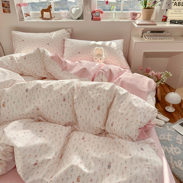 91家纺网 家纺一手货源 找家纺 捌月 2026新款奶油风全棉印花四件套 花间小兔