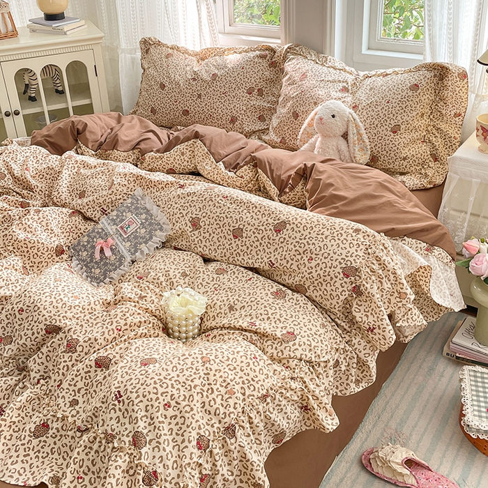 91家纺网 家纺一手货源 找家纺 优尚佳生活馆 2026新款A类仿棉水洗法式工艺花边四件套 奶豹栖塌