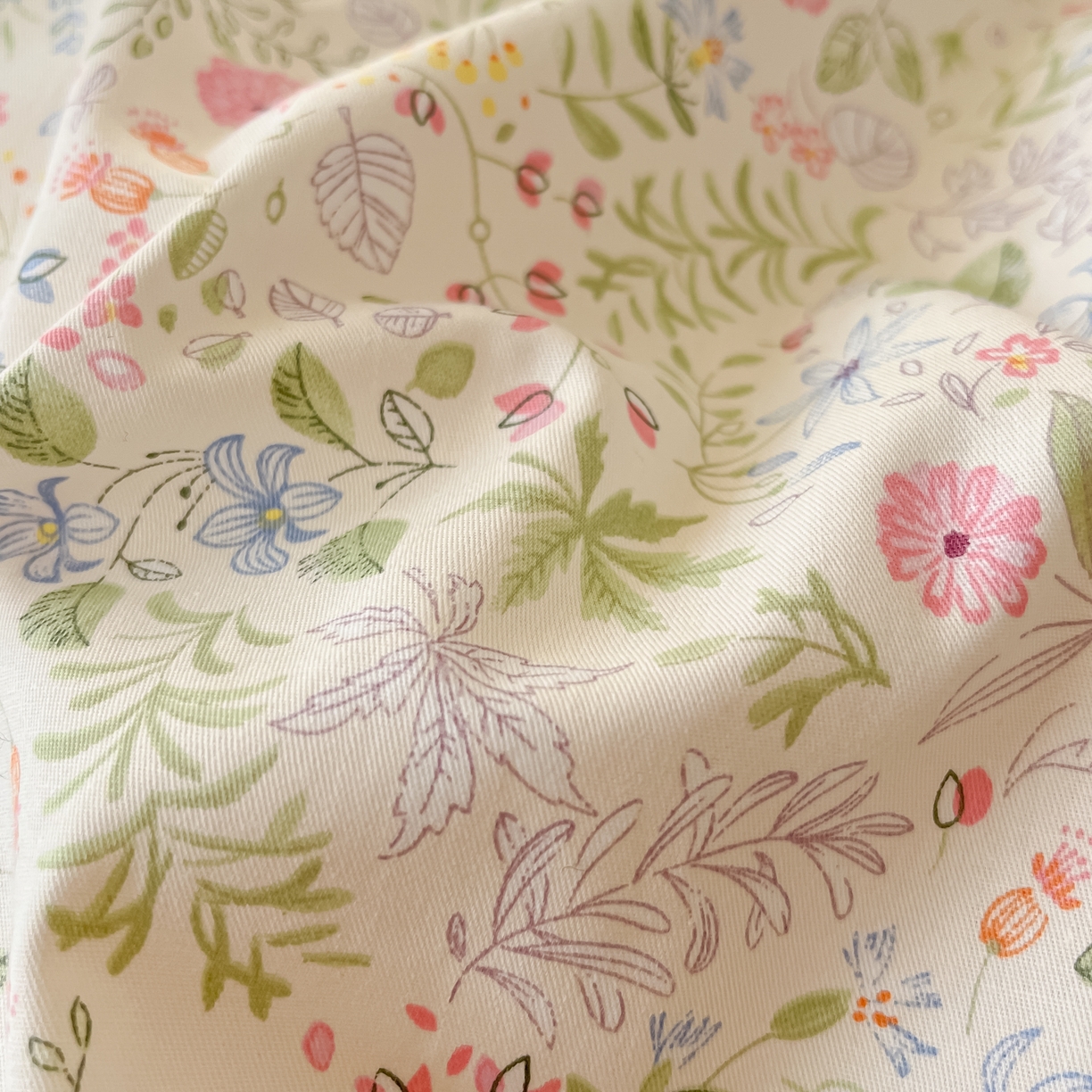 91家纺网 家纺一手货源 找家纺 瑞莱 2026新款全棉印花13070花卉系列四件套 漫漫花香